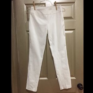 White Van Heusen Capri pants